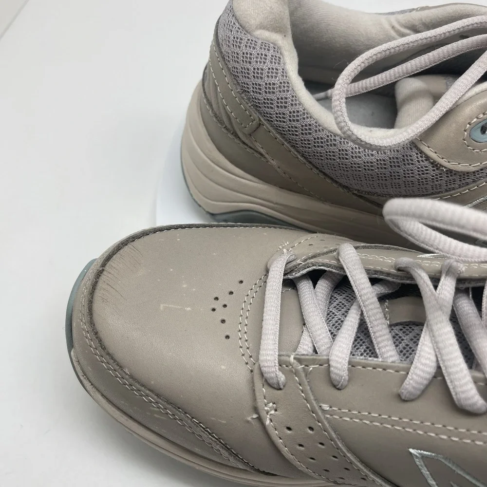 New Balance size womens